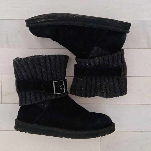 UGG Australia Kids Black Cambridge Knit Foldover Mid-Calf Boots Size 8 - Picture 1 of 4